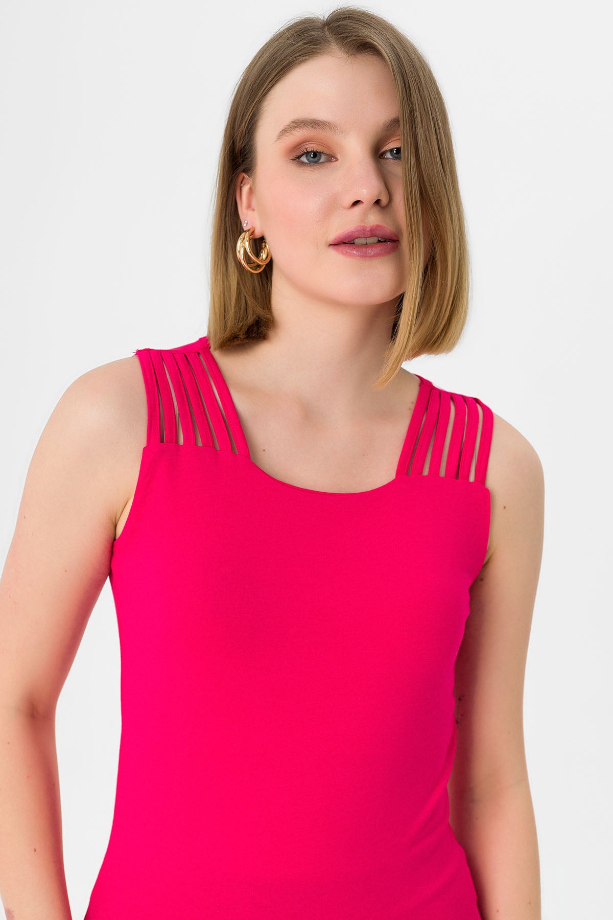 Women's Fuchsia Piped Strap Sleeveless Jersey Blouse